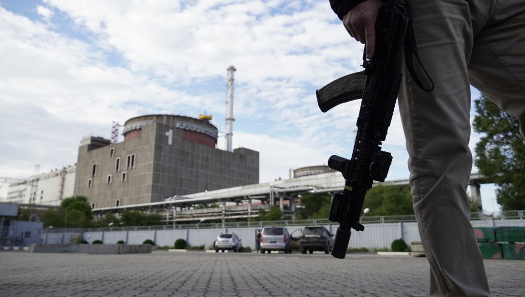 Elhurcolták a zaporizzsjai atomerőmű ukrán főigazgatóját