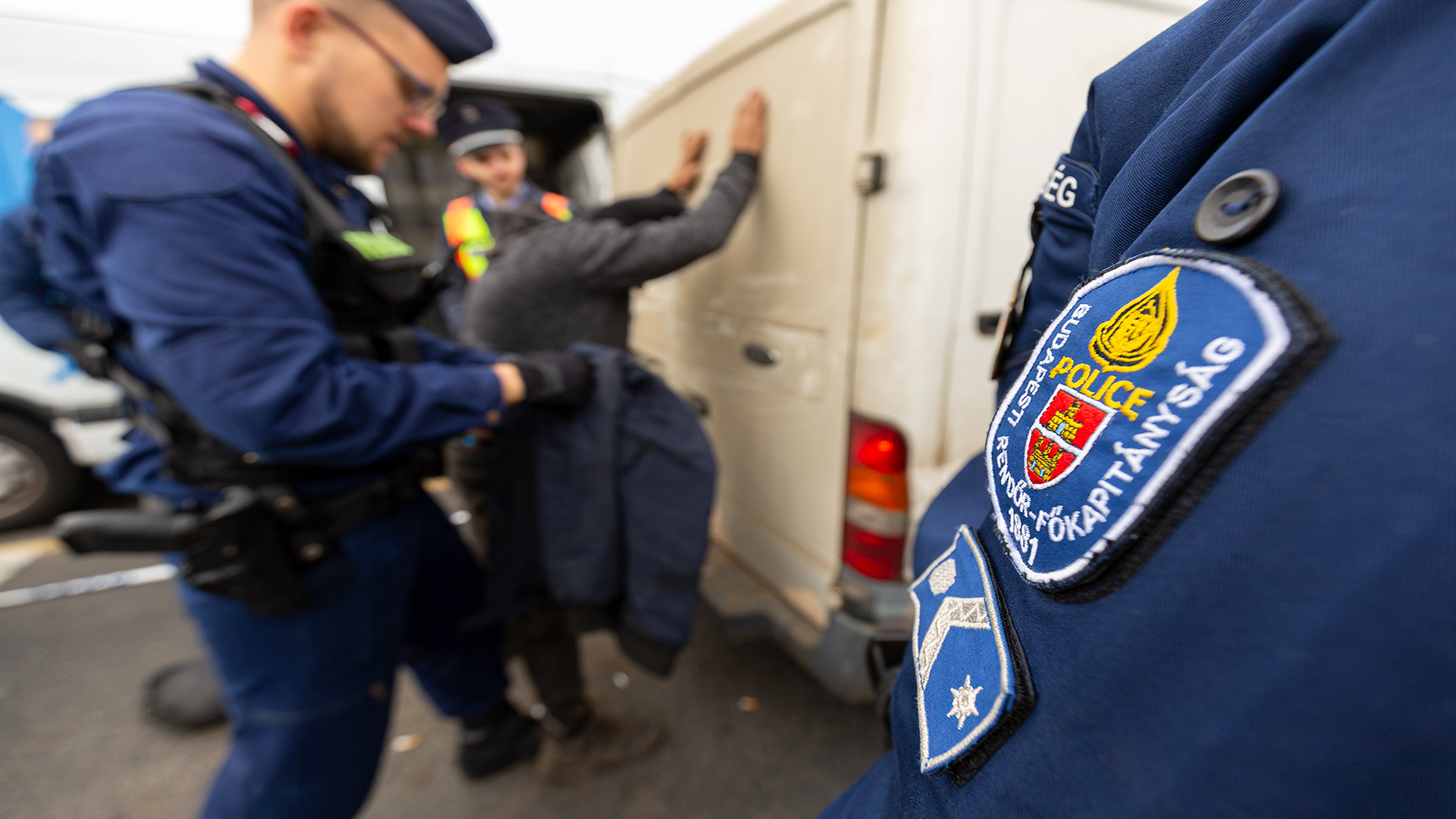 „Megdöglötök!” Letartóztatták a rendőrökre támadó borsodi család tagjait