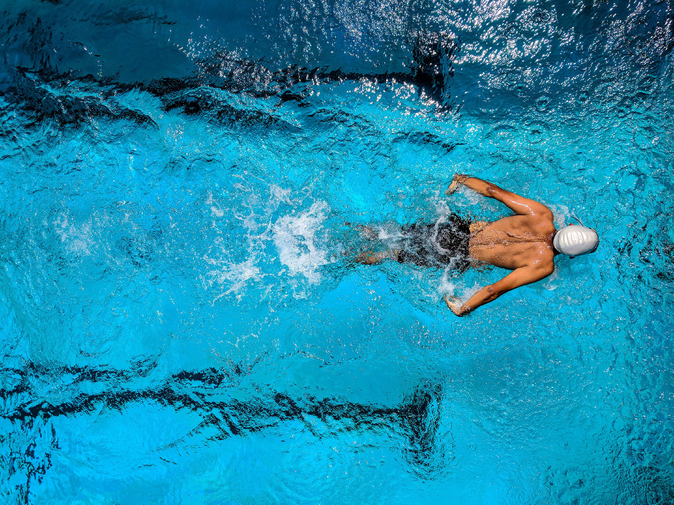 Márton Richárd bronzérmet nyert 200 méter pillangón a rövidpályás úszó Eb-n