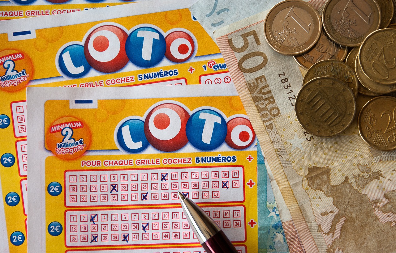 Nyugdíjas nyerte meg a főnyereményt a lottón, de mégsem jut a pénzéhez