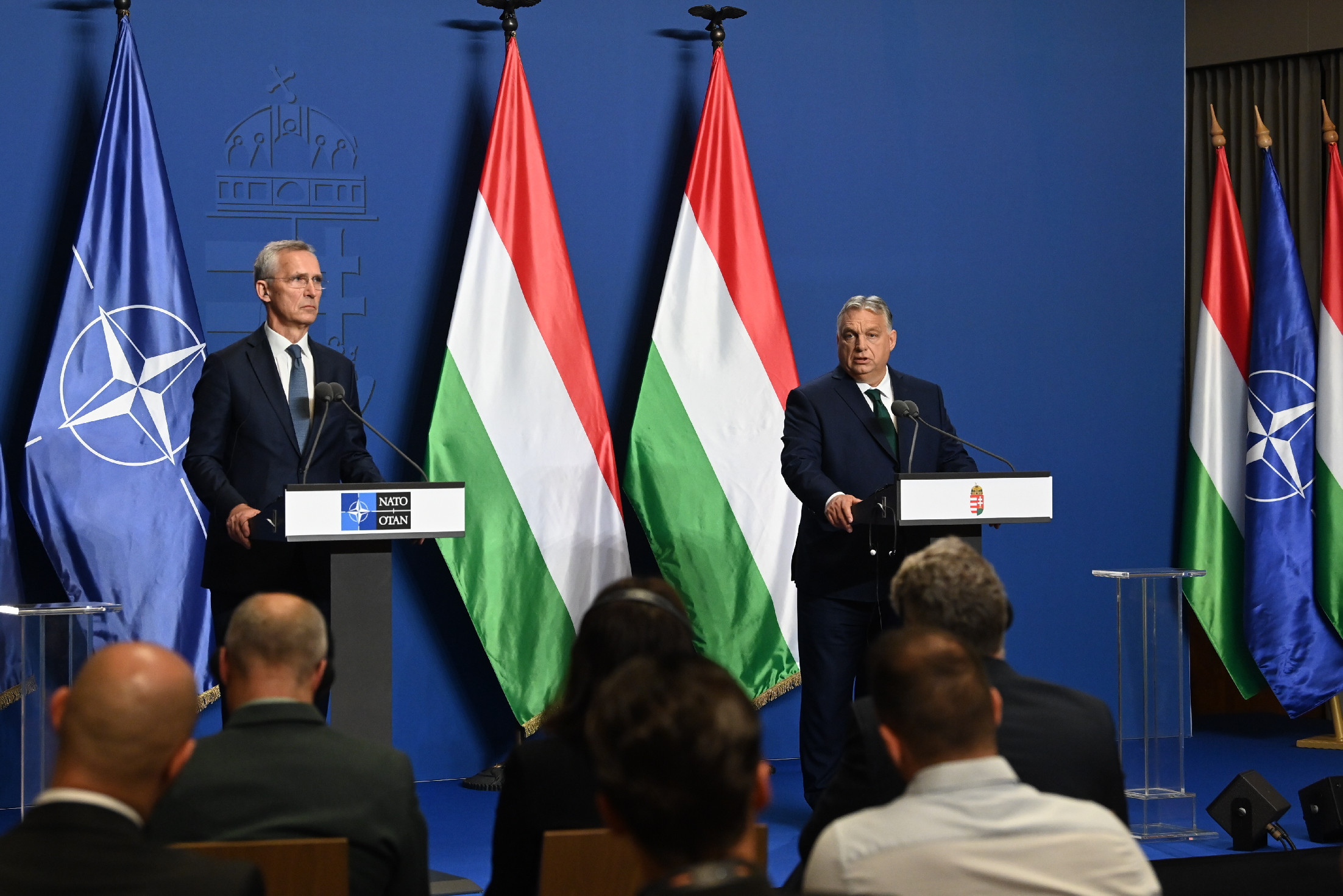 Orbán Viktor: Magyarország nem kíván blokkolni olyan döntéseket a NATO-ban, amelyeket a többi tagállam szorgalmaz