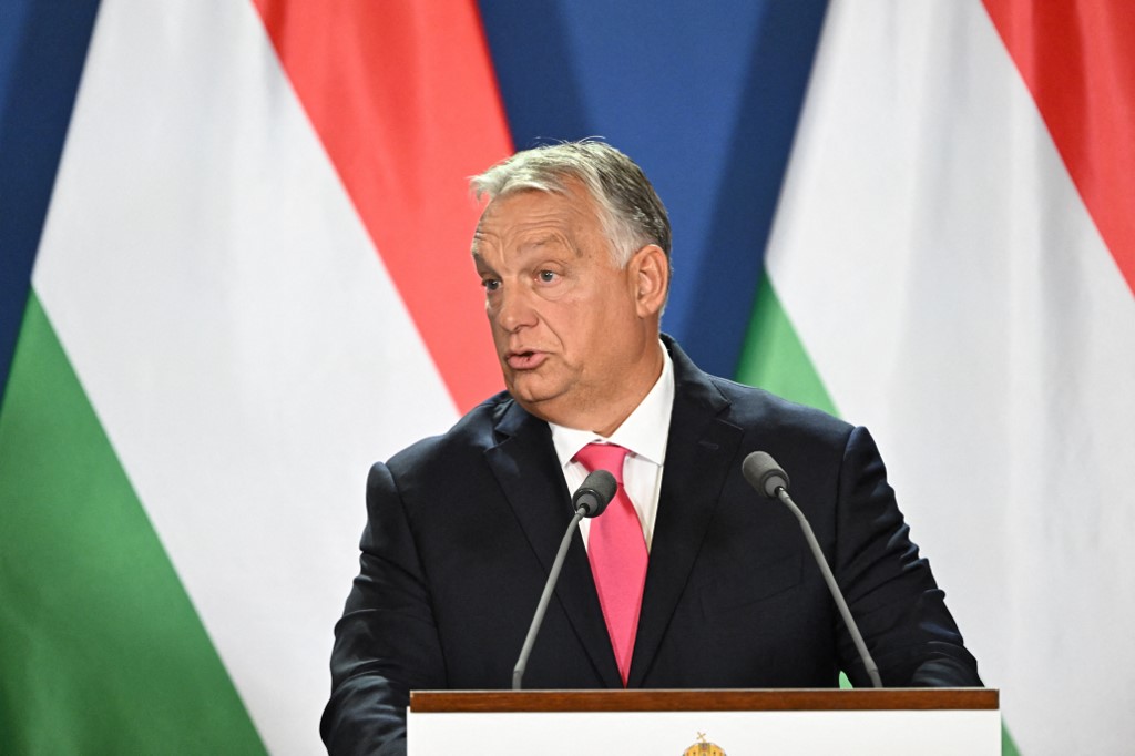 Az árvízhelyzet miatt Orbán Viktor törölte a külföldi programjait