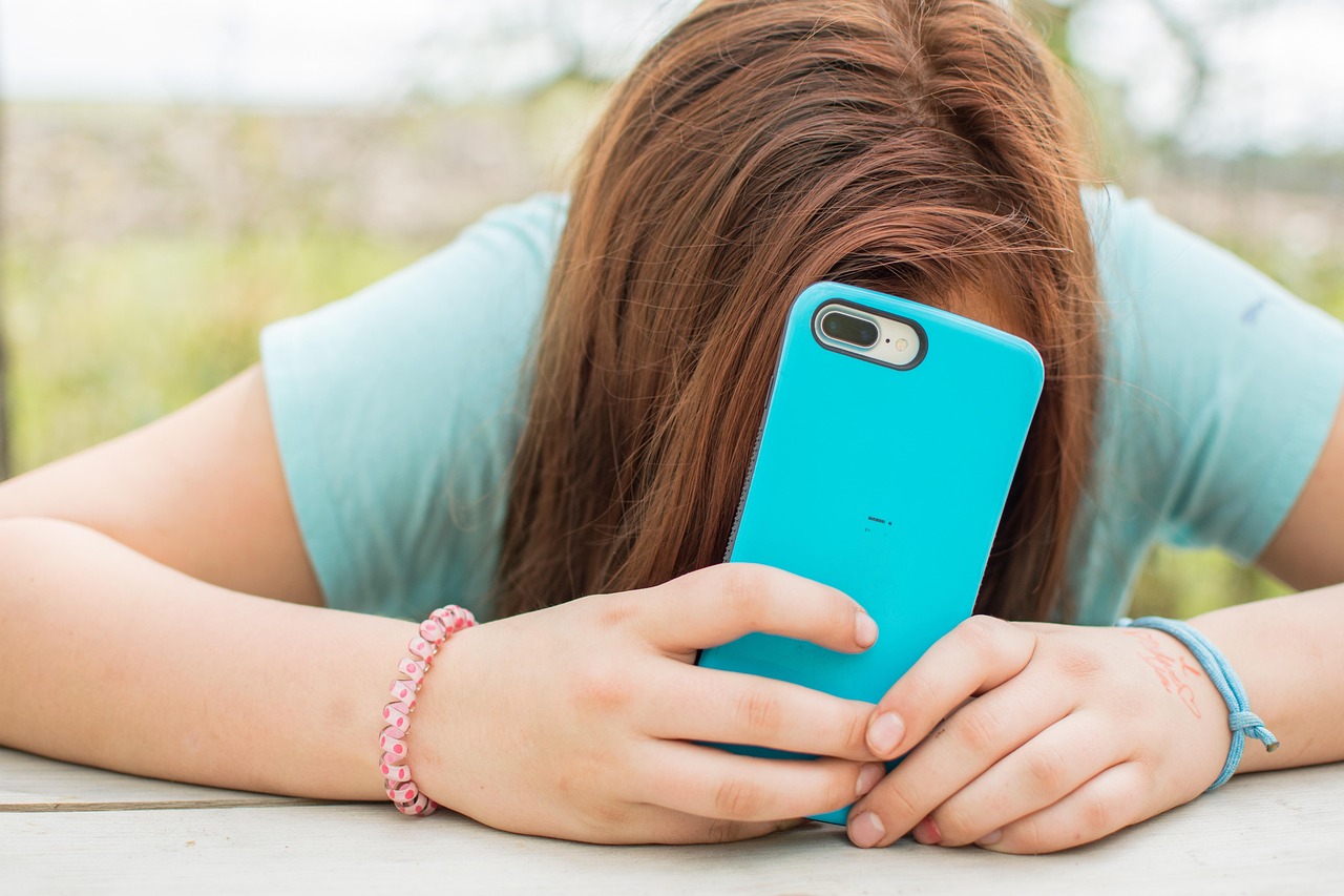 A jövőben nem használhatja bárki a Facebookot – az EU tilalmat vezetne be