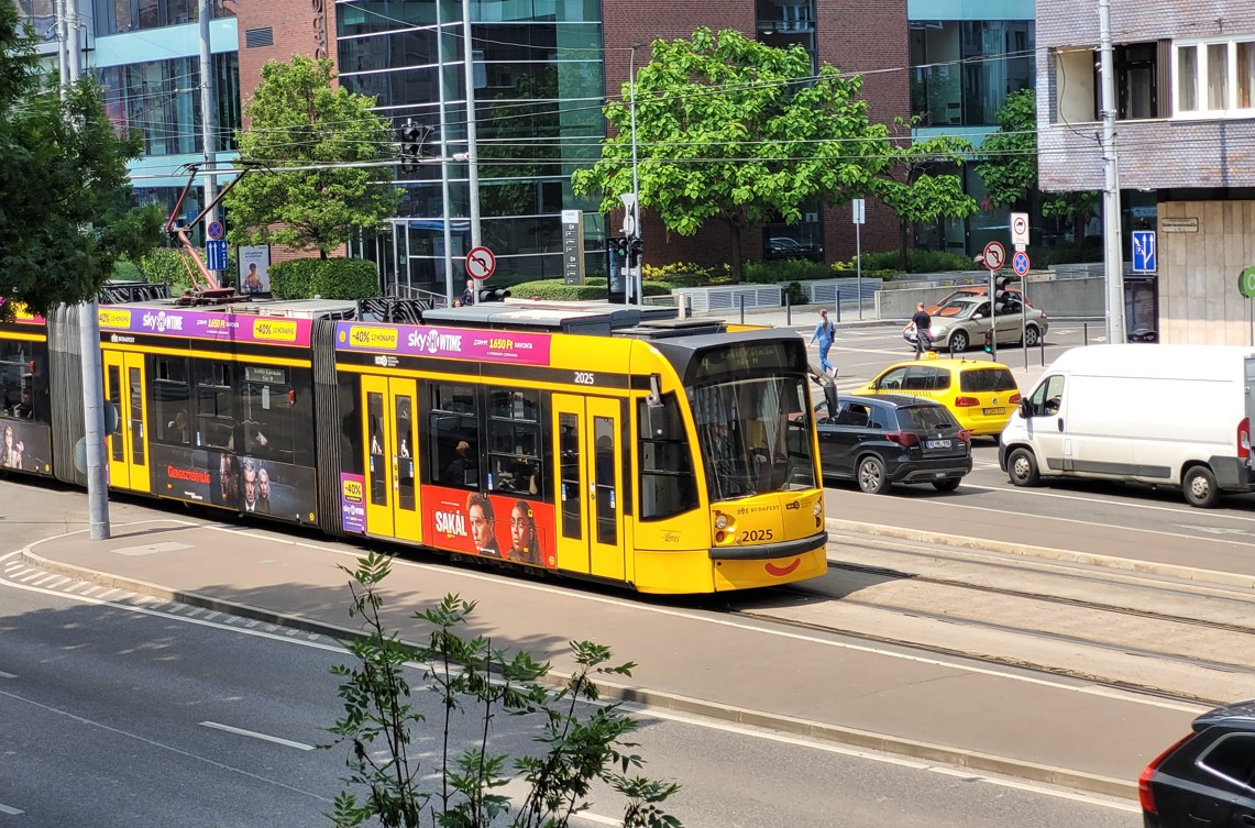 Káosz Budapesten: hónapokig nem jár majd a 4-es és a 6-os villamos