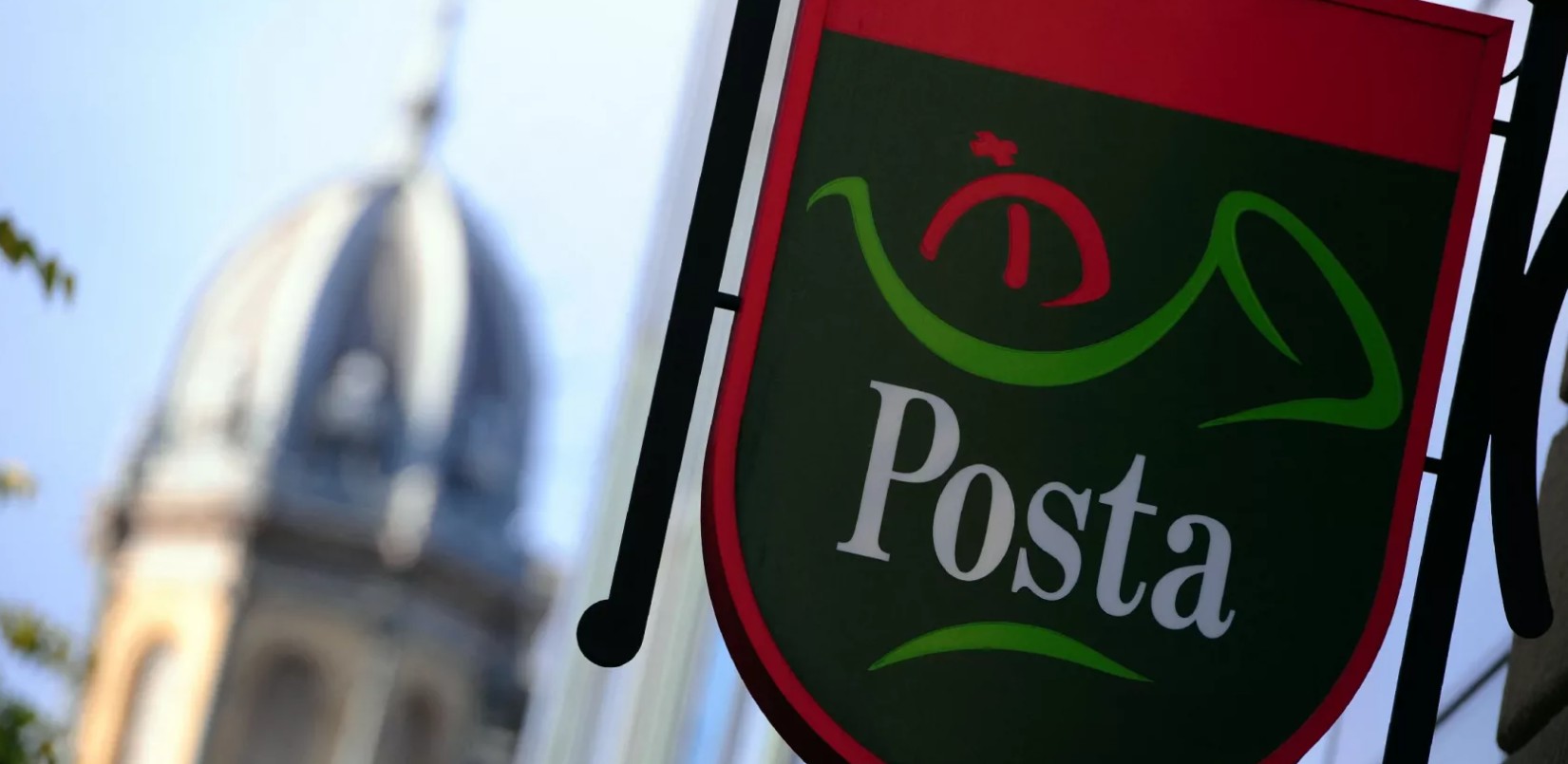 Furcsa módszerrel támadnak a csalók a Magyar Posta nevében