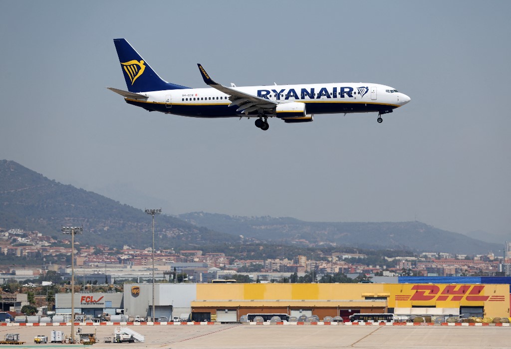 Sztrájkba kezd a Ryanair, rengeteg járatot törölhetnek