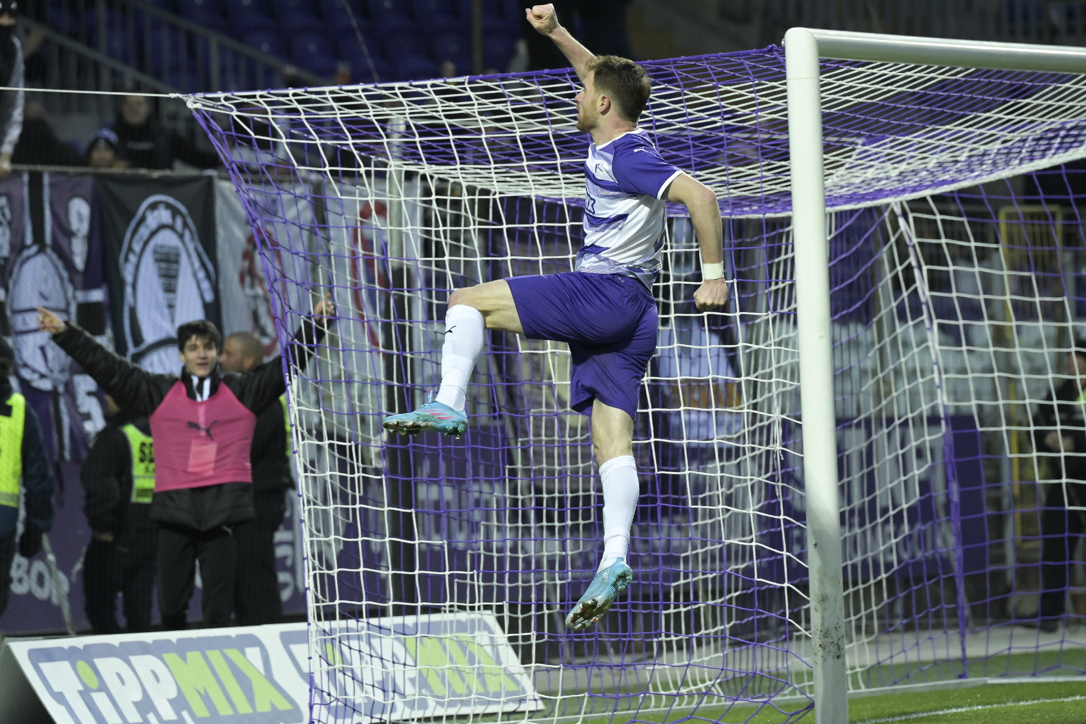 Legyőzte az Újpest a felcsútiakat