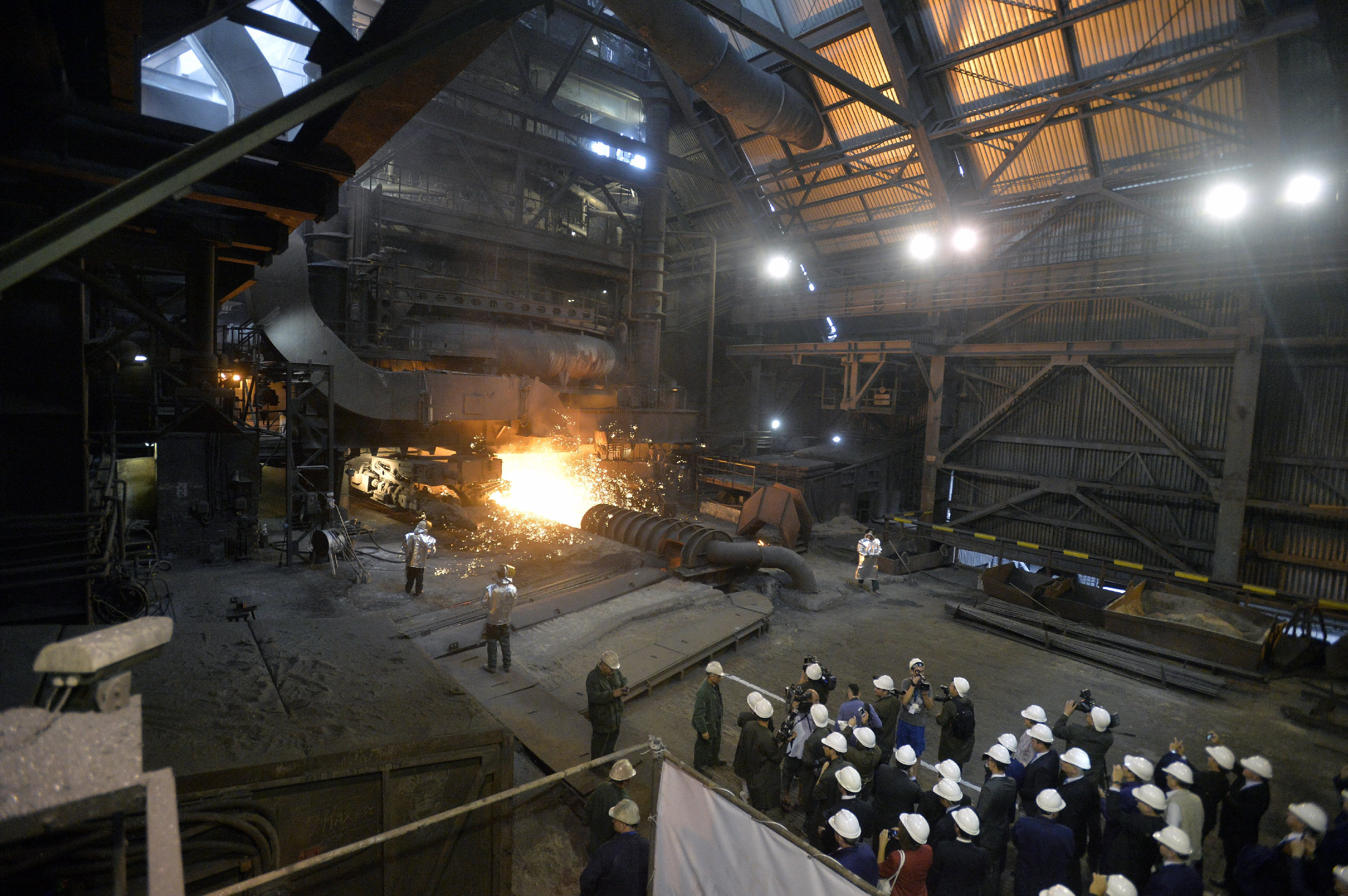 Zsoldosokkal próbálta elfoglalni a Dunaferr vasművet az ukrán kisebbségi tulajdonos