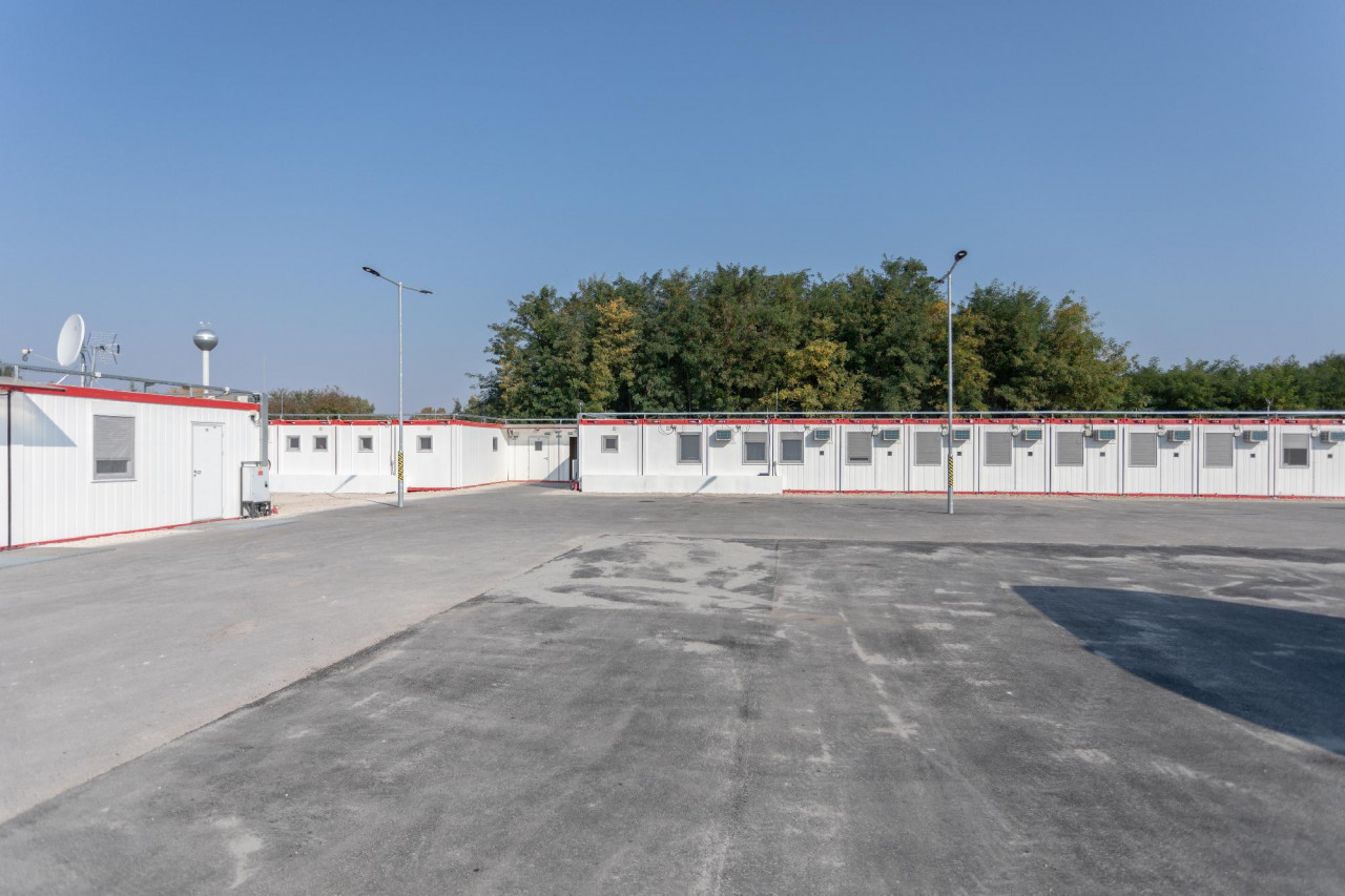 MM_SzerbHatar_1009_1_.jpg