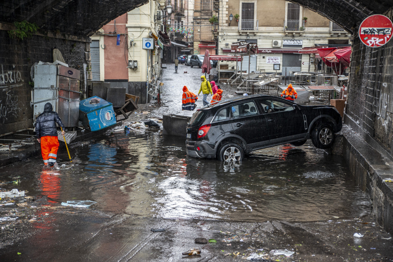 Flood hits Catania