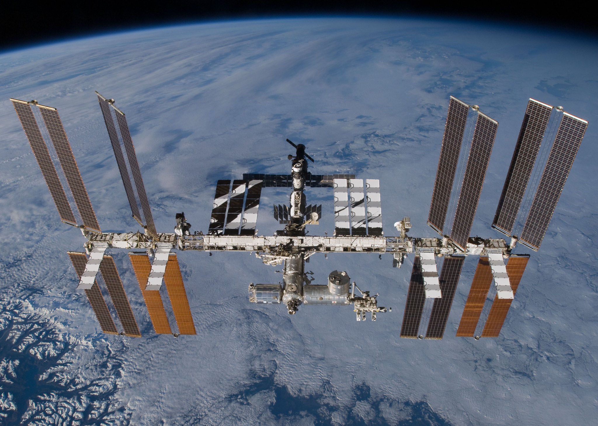 Új űrállomás fog épülni: ROSS, az orosz