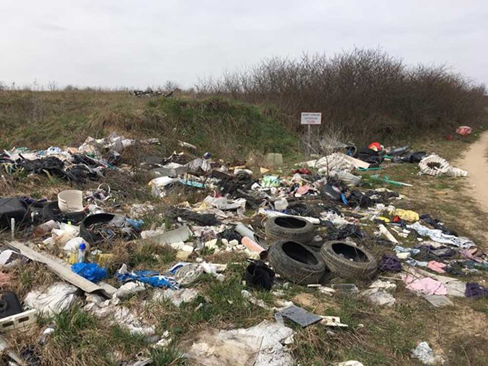 Tűz ütött ki egy kerepesi hulladéklerakóban