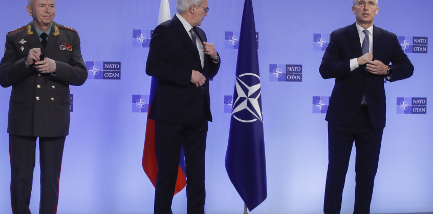 Orosz külügyminiszter-helyettes: fenyegeti Oroszország biztonságát a NATO bővítése