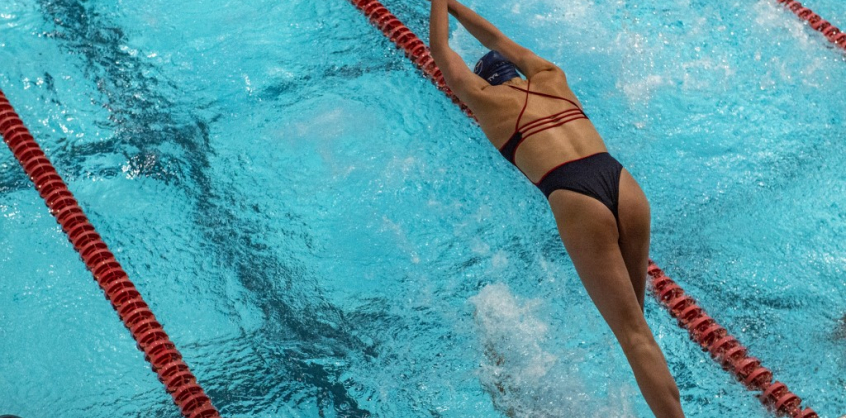 Új szabályt hoztak a transzgender úszókra
