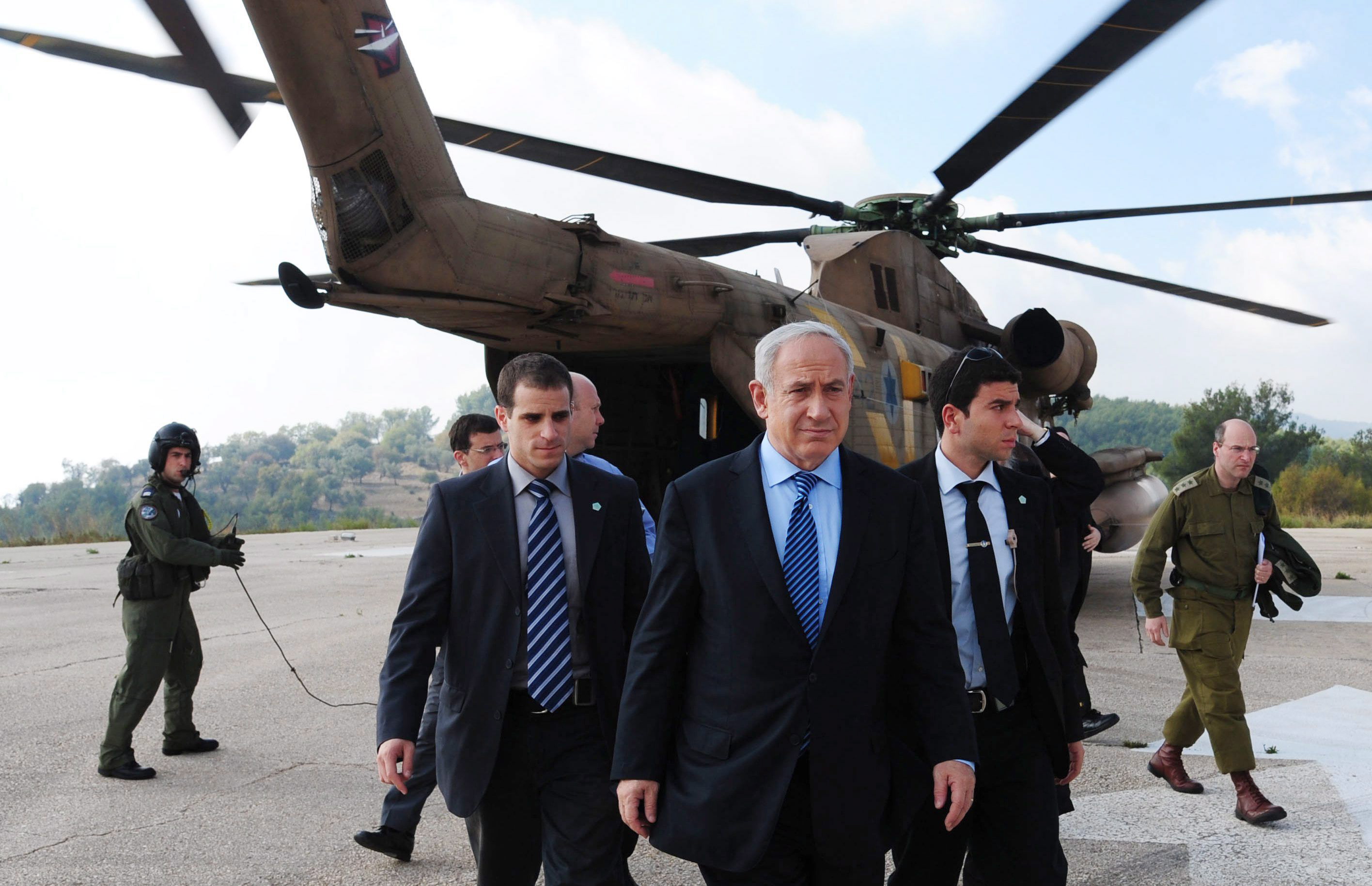 Netanjahu bemutatta az új kormányt