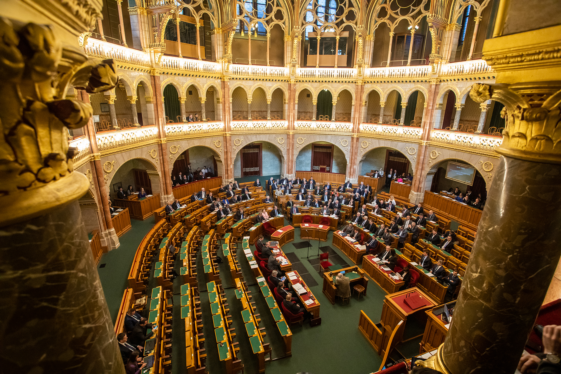 Ez a négy párt jutna be a parlamentbe, ha most lenne a választás