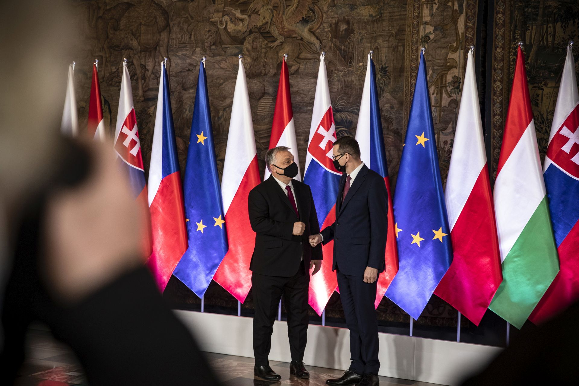 Milliárdokat érő ajándékkal kedveskedne Lengyelország a magyar kormánynak