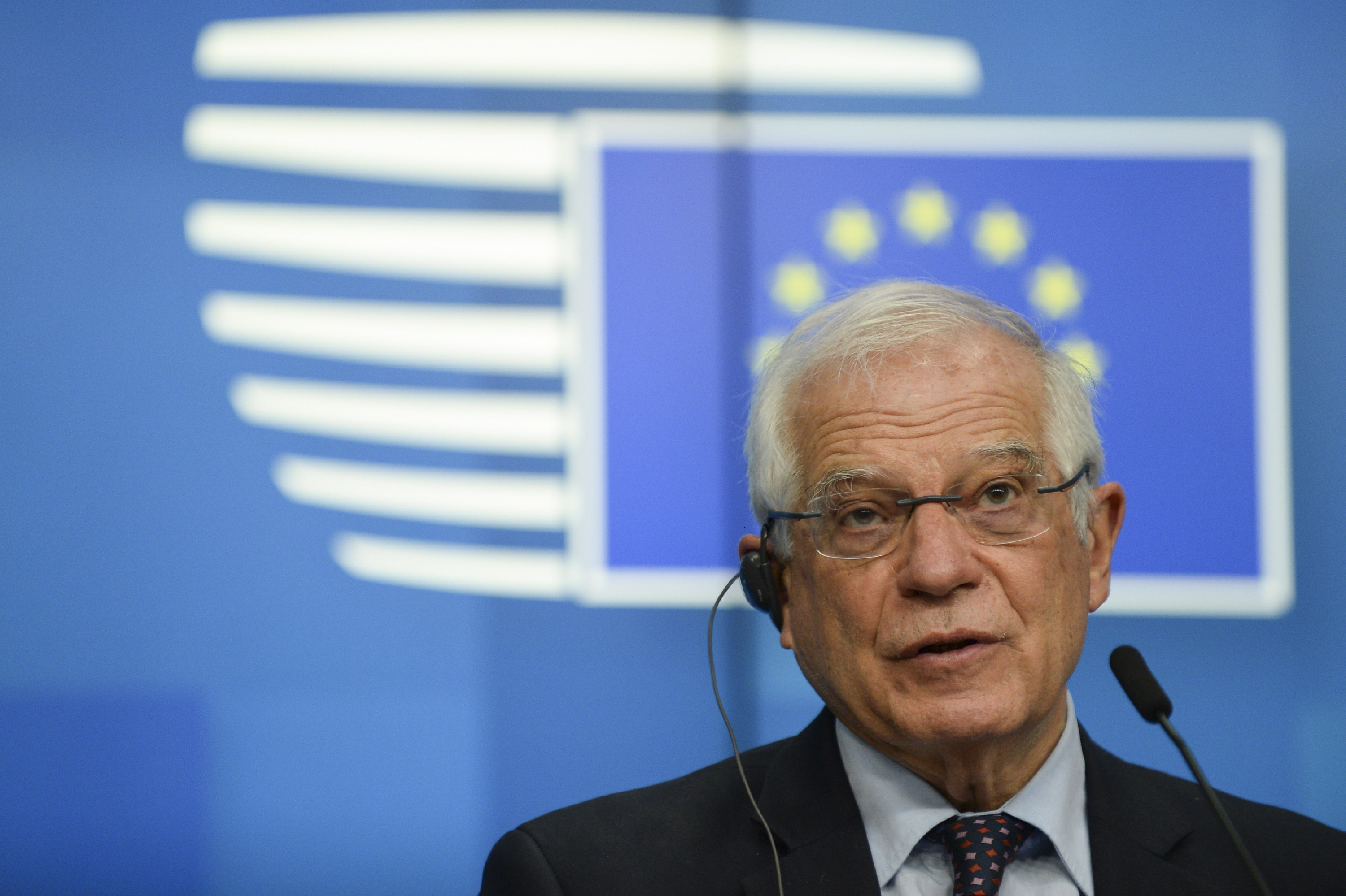 Borrell: Az EU határozottan kiáll Ukrajna szuverenitása és területi egysége mellett