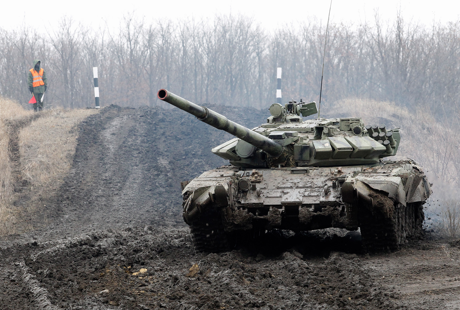 Putyin feszültséget akar, sorakoznak az orosz csapatok az ukrán határon