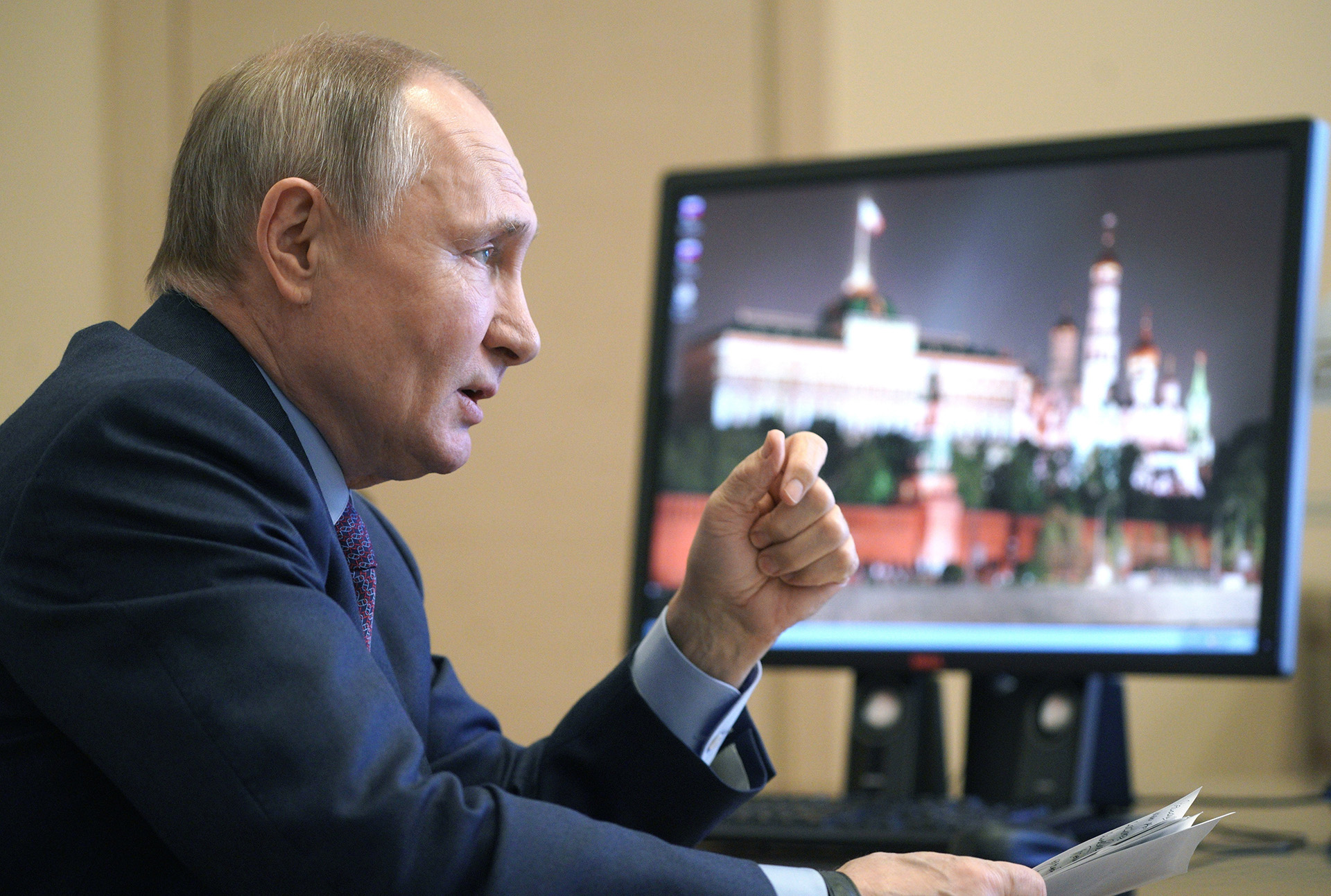 Putyin telefonon egyeztetett a kazah elnökkel