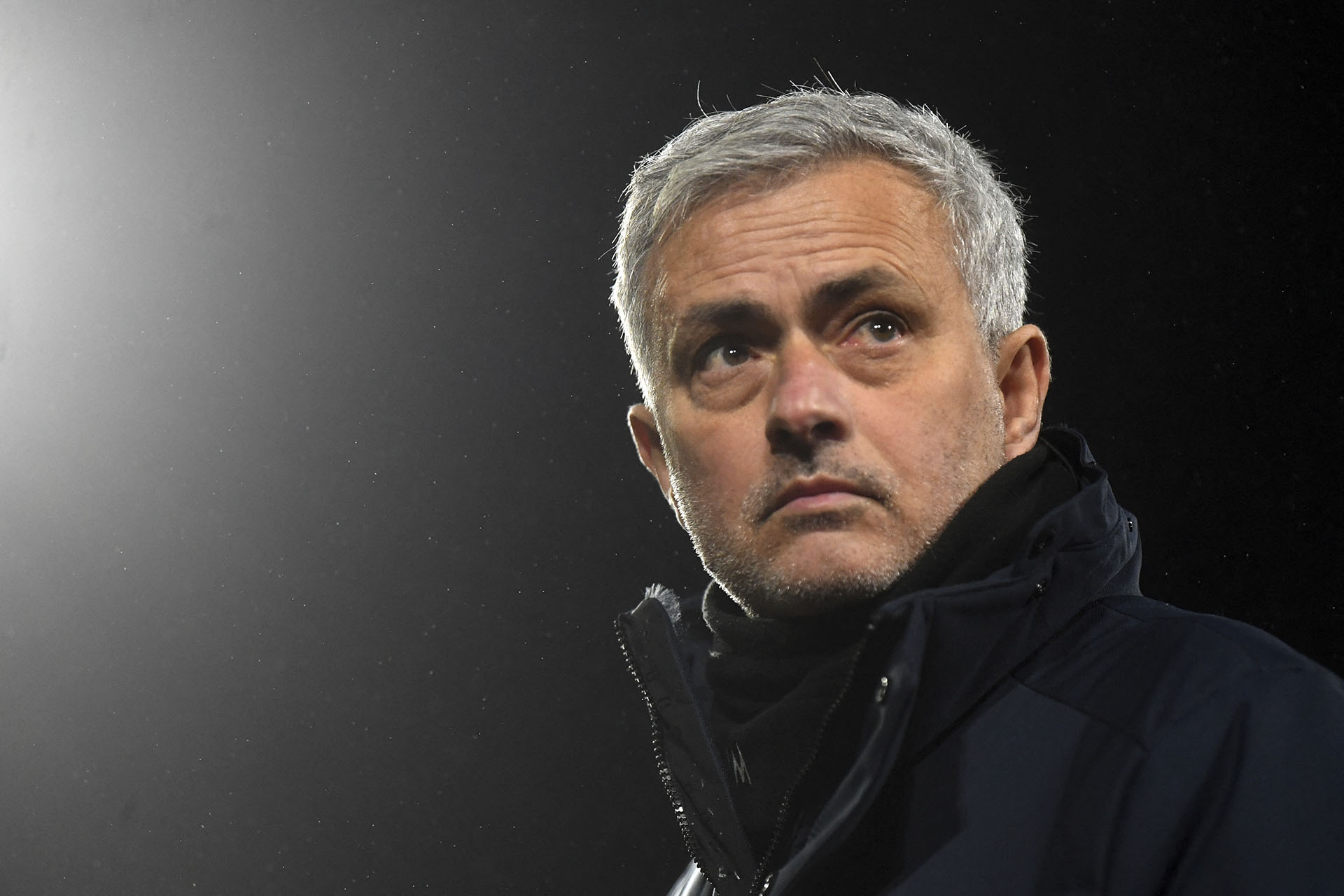 Kirúgta José Mourinhót a Tottenham a Ligakupa-döntő előtt 
