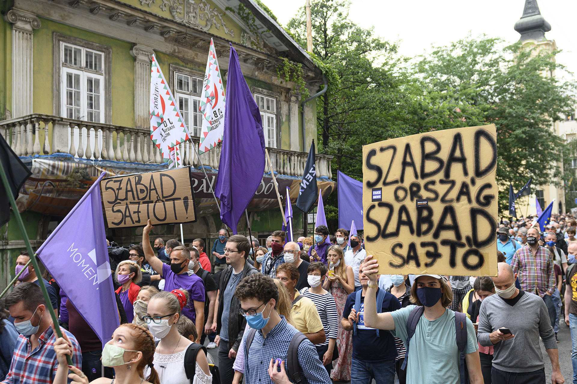 Felszólították az EU-t, védje meg a független sajtót Magyarországon és Lengyelországban