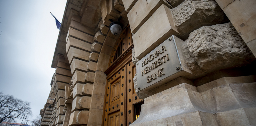 Magyarország megkezdi a kötvényvásárlásainak leépítését a kamatemelési ciklus erősítése érdekében