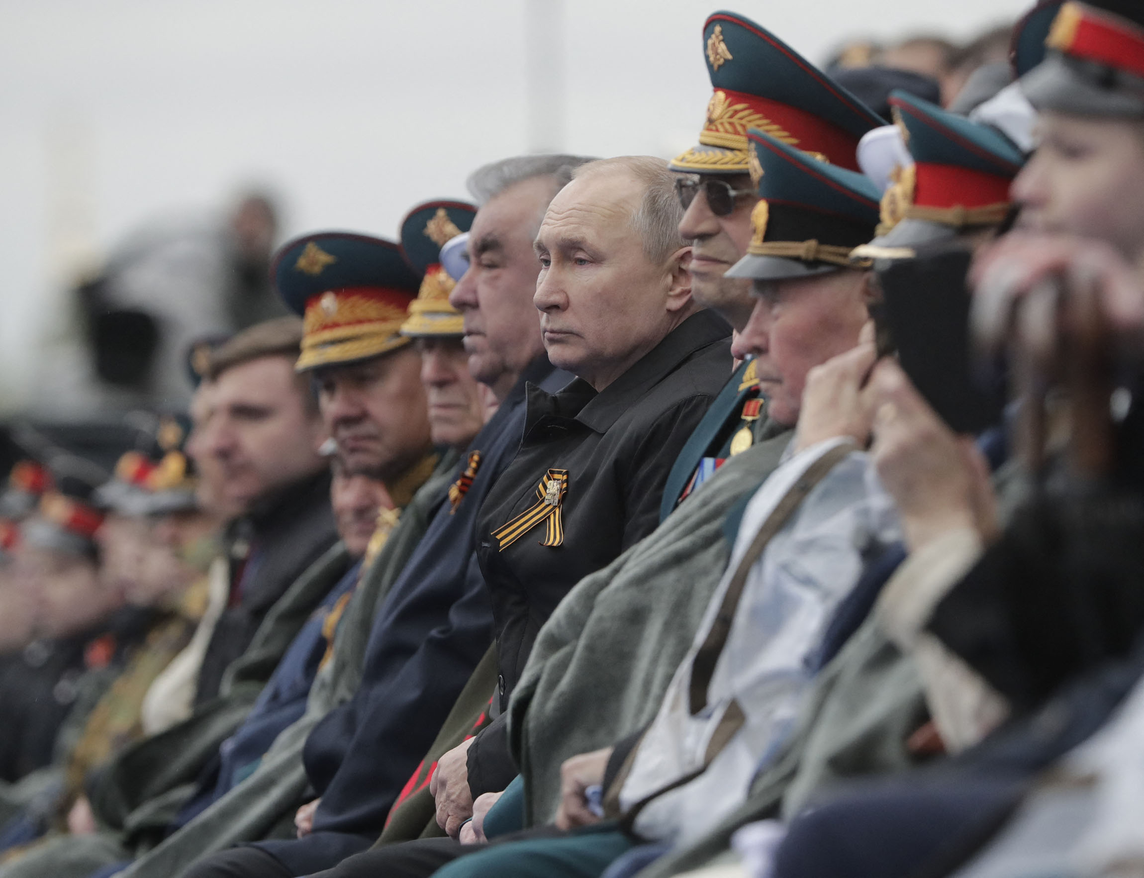 Több mint 12 000 katona vonult fel Moszkvában