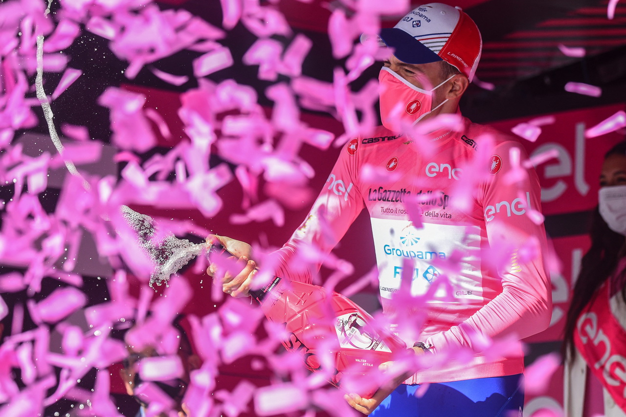 Valter Attila átvette a vezetést összetettben a Giro d'Italián