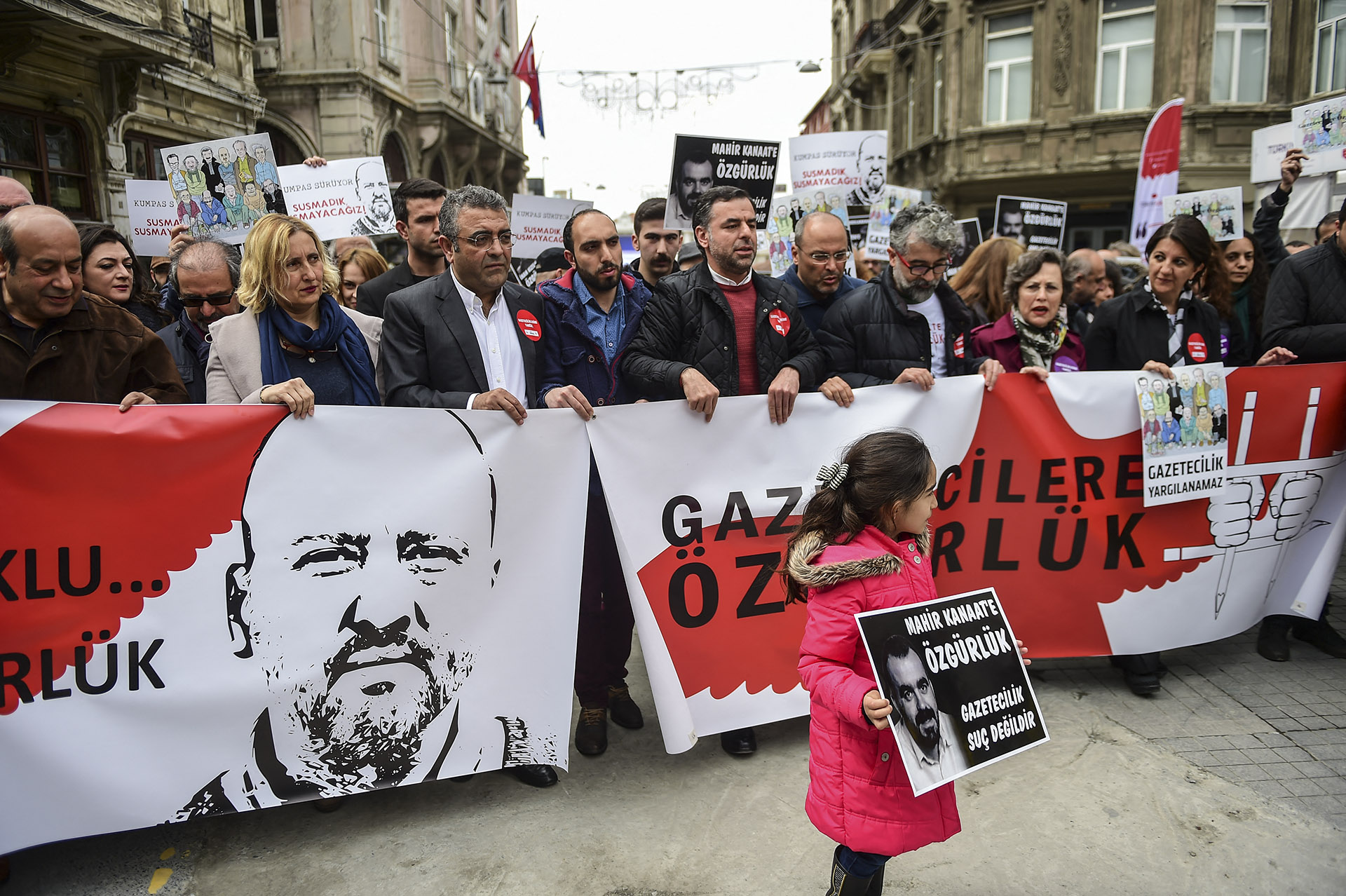 Újságírók bebörtönzéséért ítélte el Törökországot az Emberi Jogok Európai Bírósága