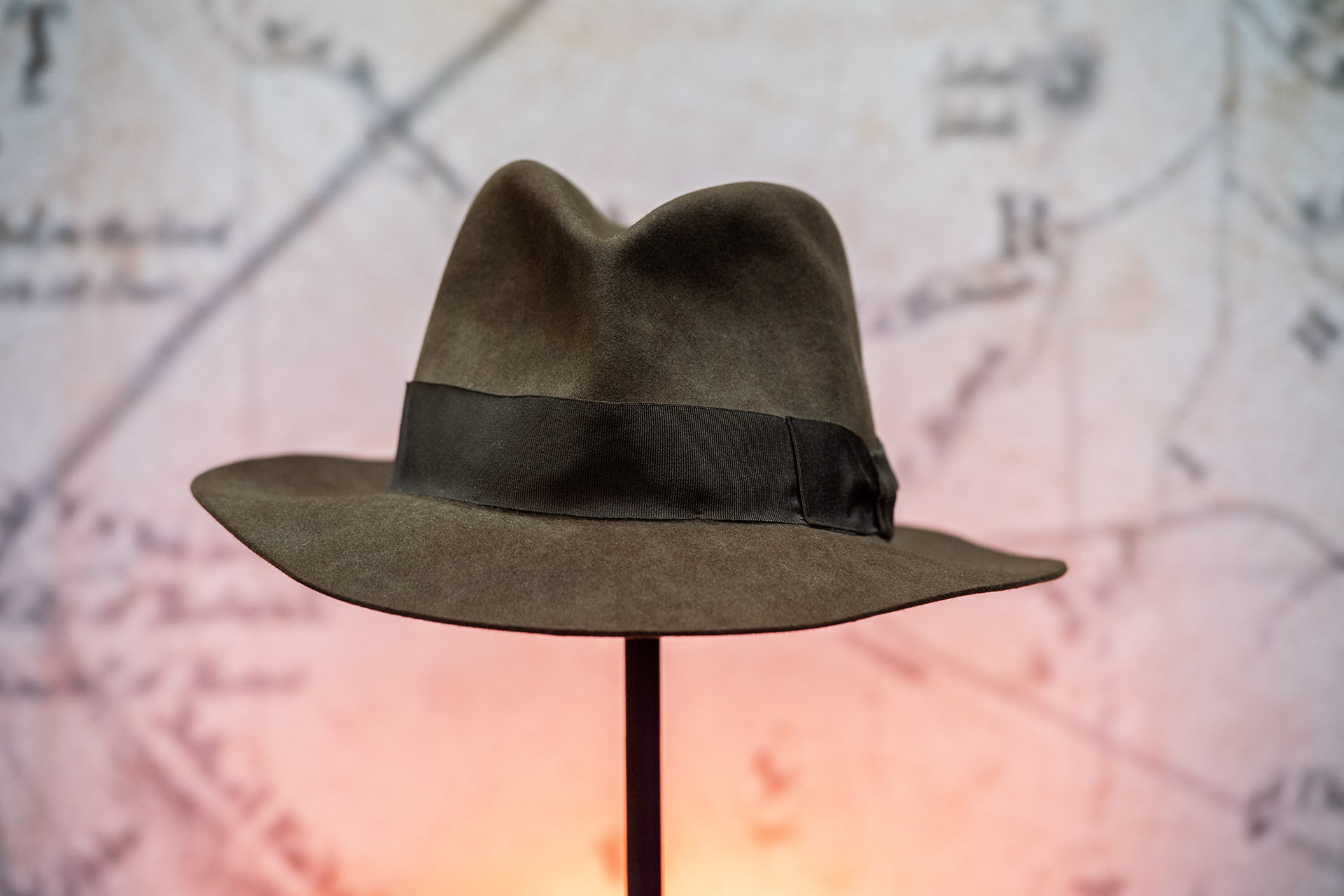 Elárverezik Indiana Jones kalapját, akár 70 millió forintot is érhet