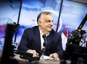 Brüsszel kivár, a választásokig nem bünteti Orbánt