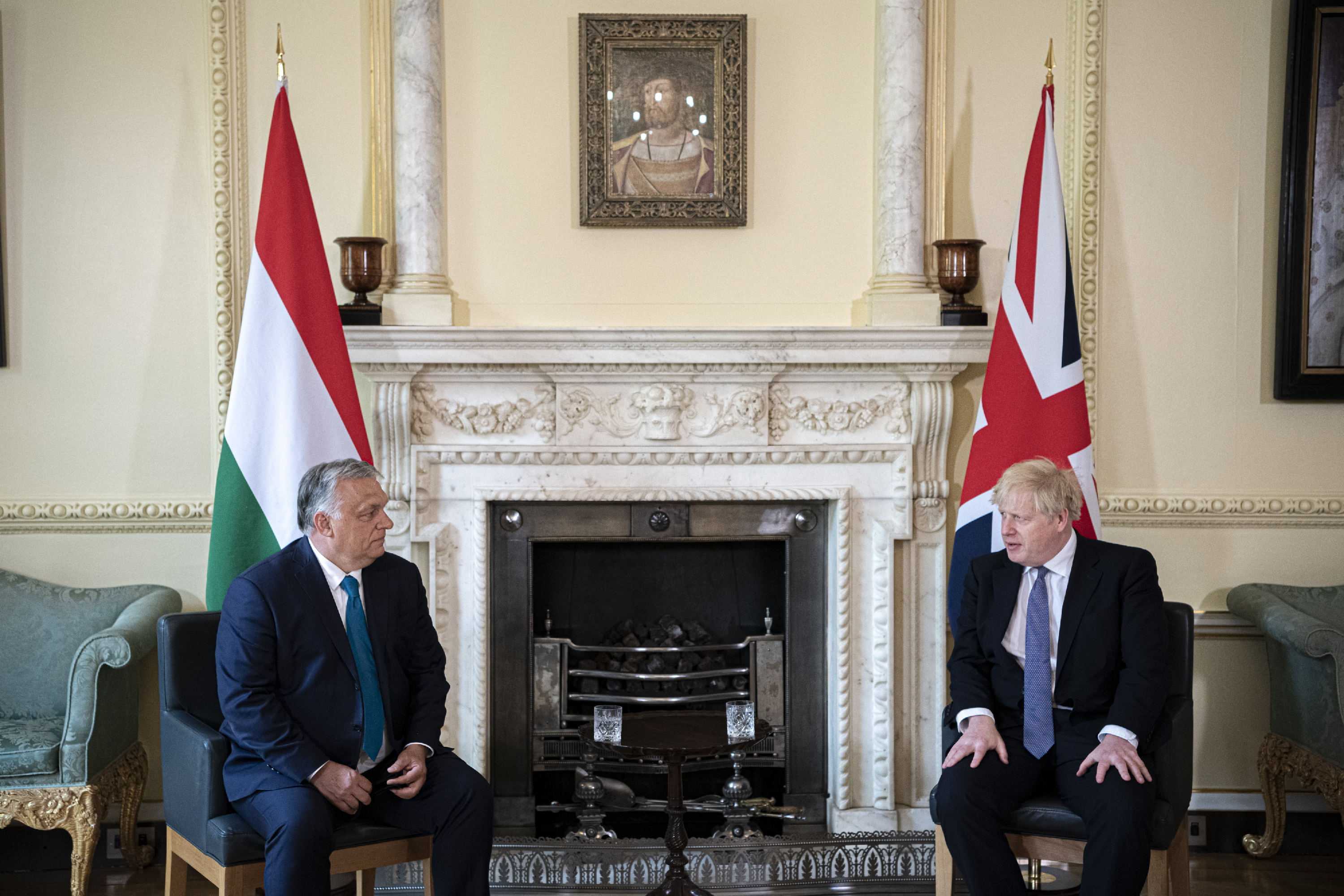 Boris Johnson aggódik az emberi jogi helyzet miatt Magyarországon