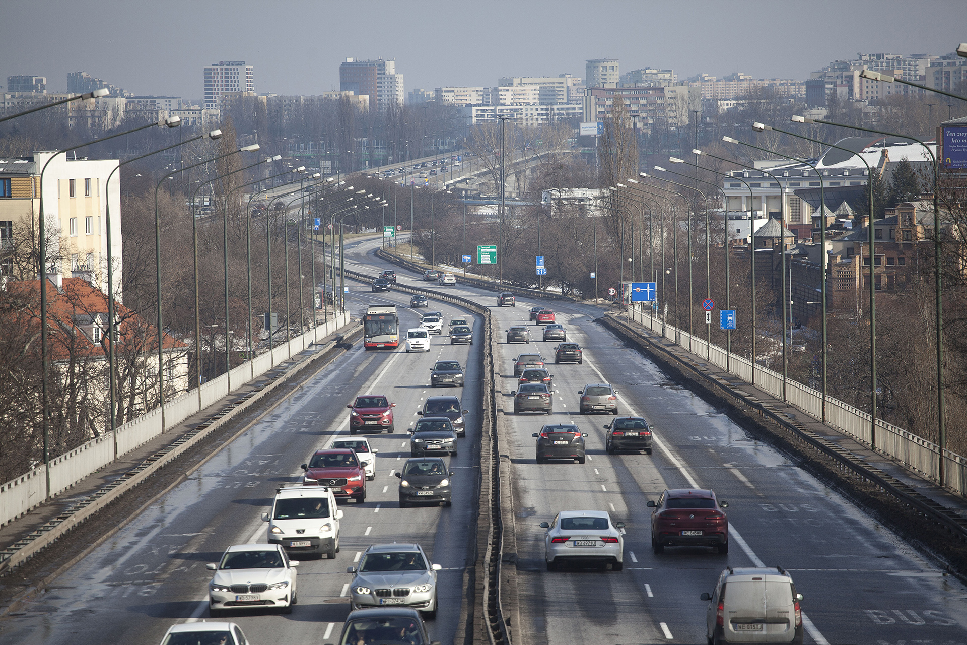 Lengyelországban hatalmasat ugrott az új autók eladása májusban