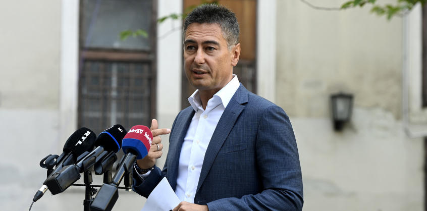 Zugló polgármestere feljelentheti Hadházy Ákost, még mindig XIV. kerület az összefogás gyújtózsinórja