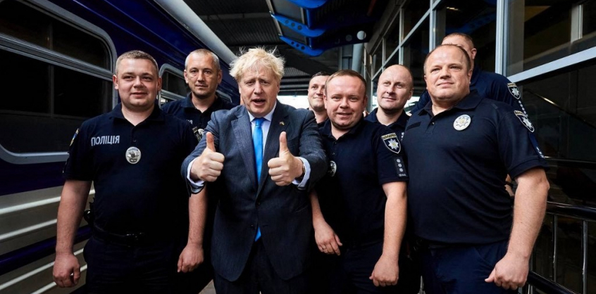 Váratlanul Kijevbe látogatott Boris Johnson