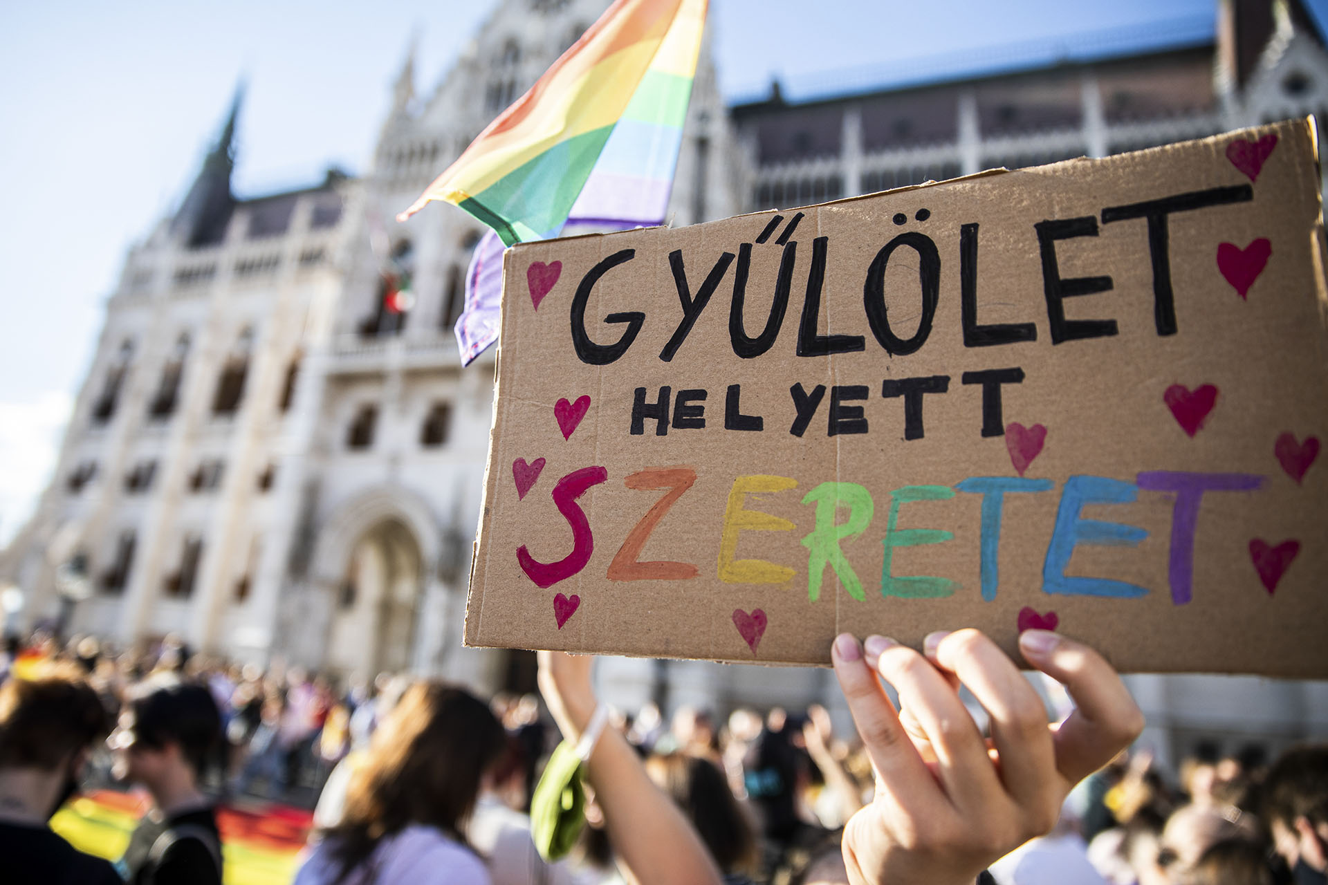 Már 15 tagállam csatlakozik a magyar „gyermekvédelmi” törvény miatt indult EU-s eljáráshoz