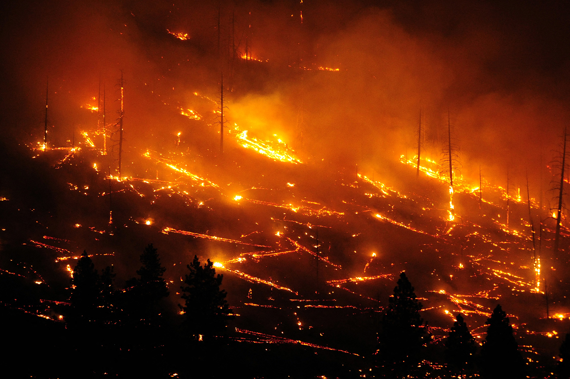 Minden idők legnagyobb tűzvésze pusztít Oregon államban