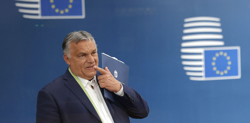 Orbán Viktor a szélsőjobboldali Marine LePent fogja támogatni hivatalosan is