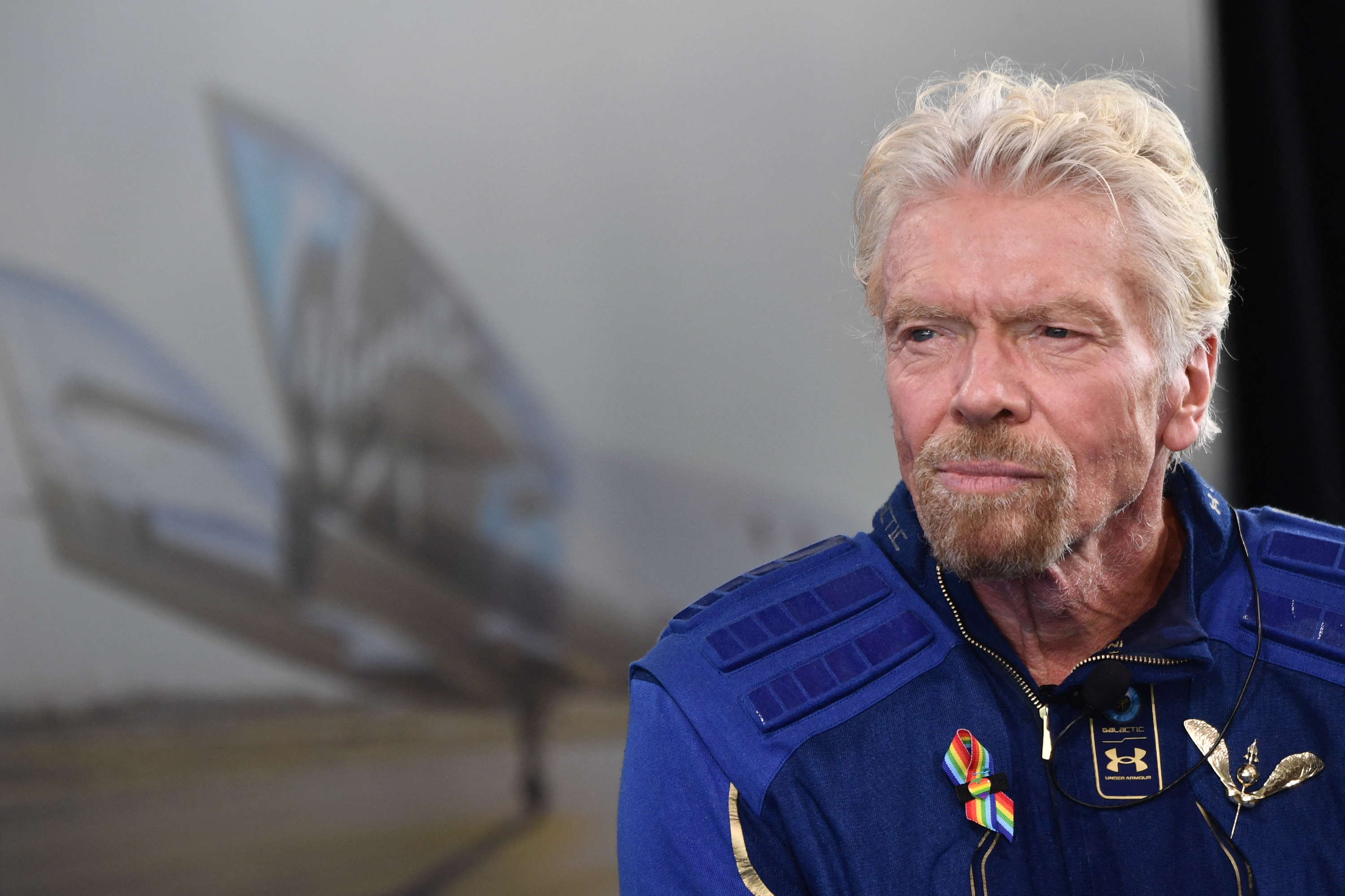 Ingyen űrutazást ígér a milliárdos Richard Branson