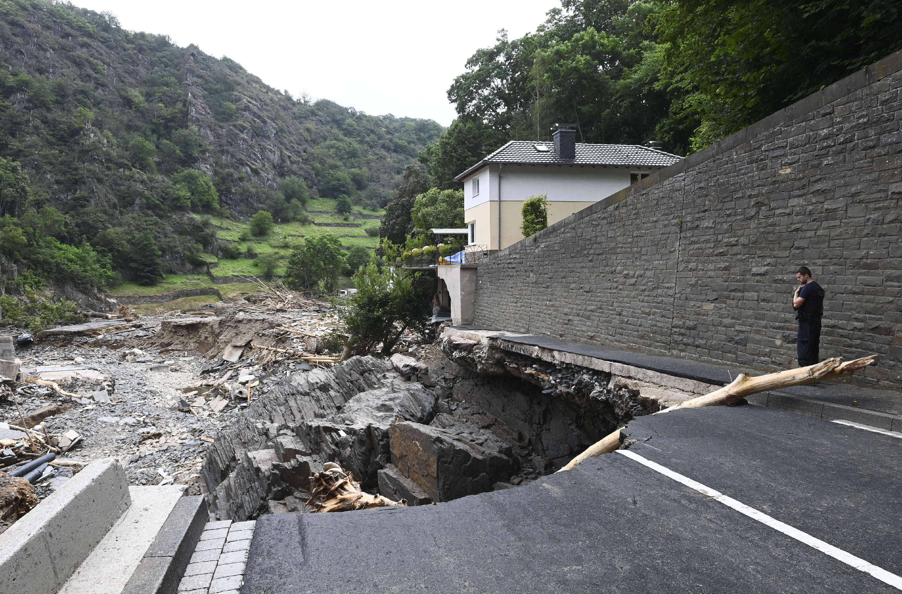Ezt hagyta maga után a pusztító özönvíz Németországban