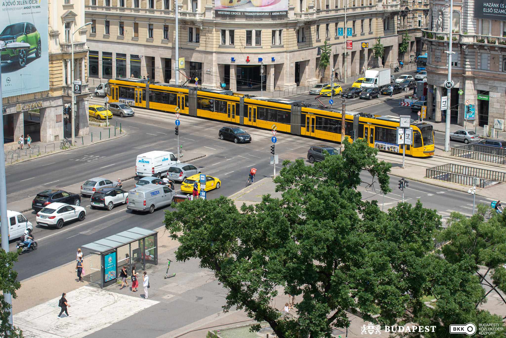 Rengeteg BKK-járat leállt az ítéletidő miatt Budapesten