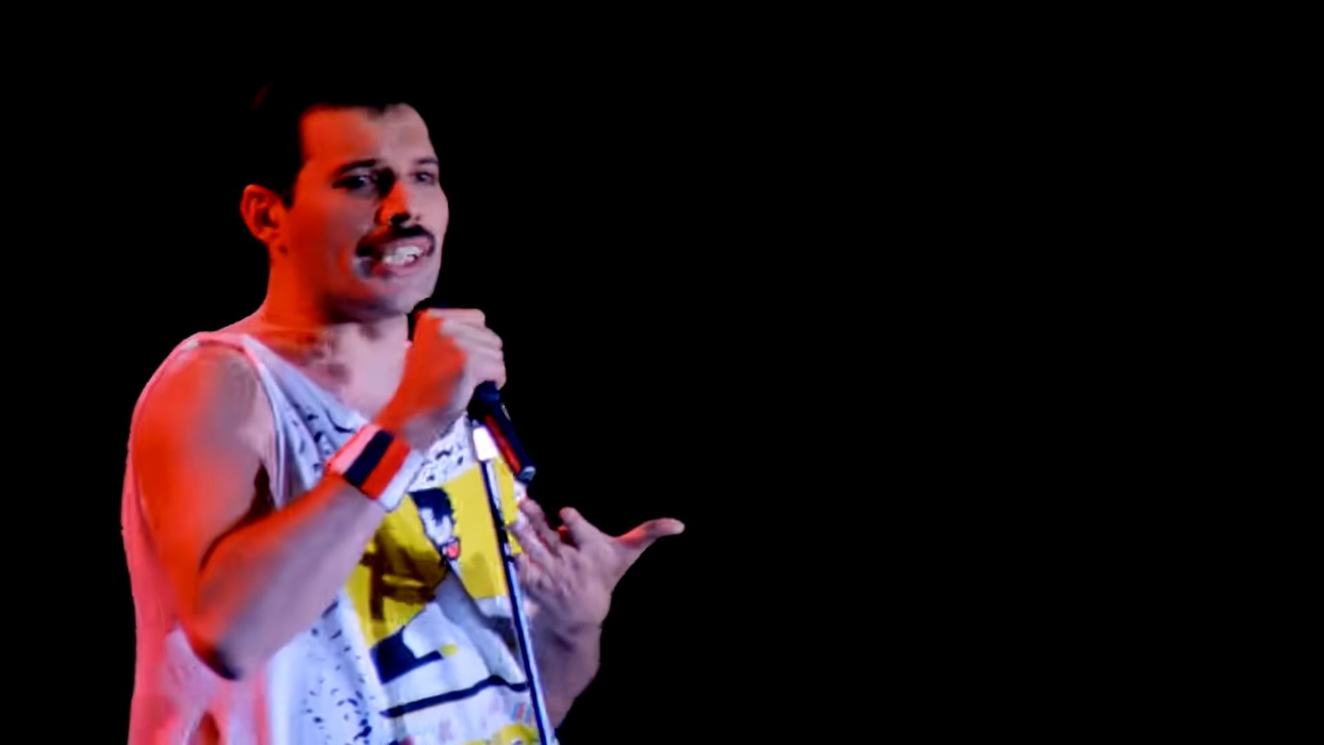 A nap, amikor Freddie Mercury magyar népdalt énekelt