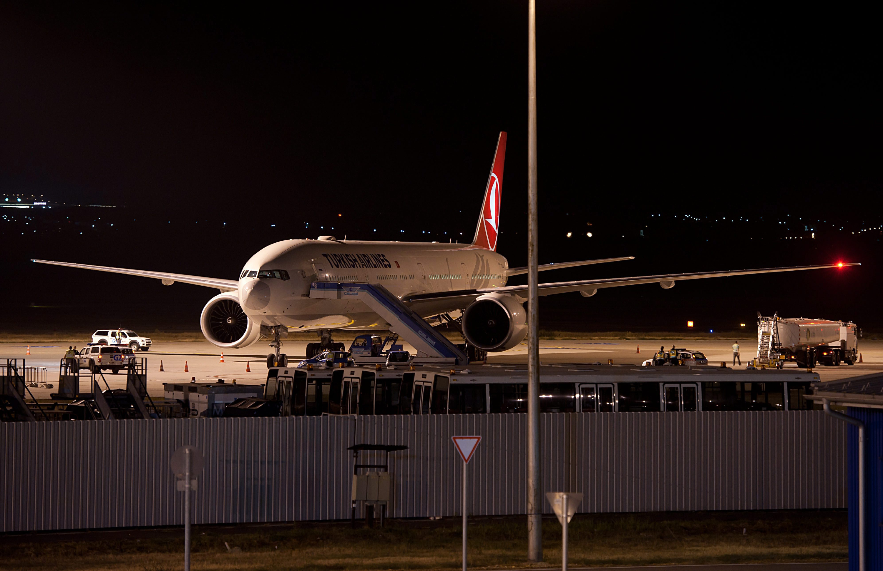 Kényszerleszállást hajtott végre a Turkish Airlines egyik járata Ferihegyen egy gyermek eszméletvesztése miatt