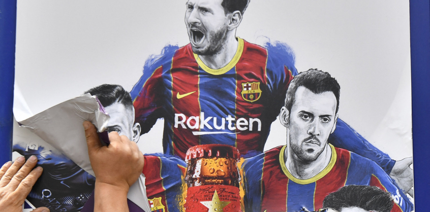 Végleg búcsúzhatnak a Barcelona szurkolók, Messi már a PSG játékosa