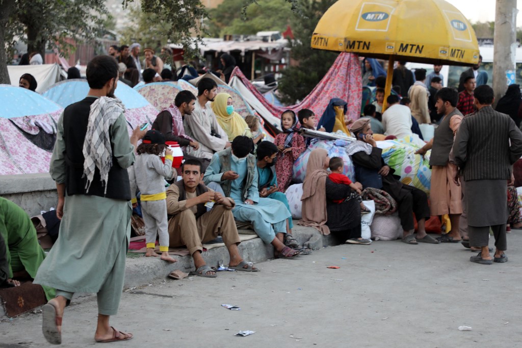 Mint a sáskajárás: özönlenek a tálibok Kabul felé  