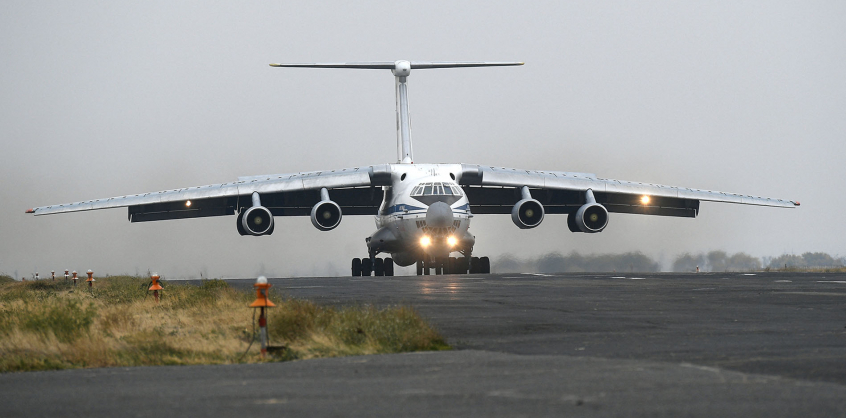 Moszkva repülőgépeket ajánlott fel a távozni kívánó afgánok evakuáláshoz