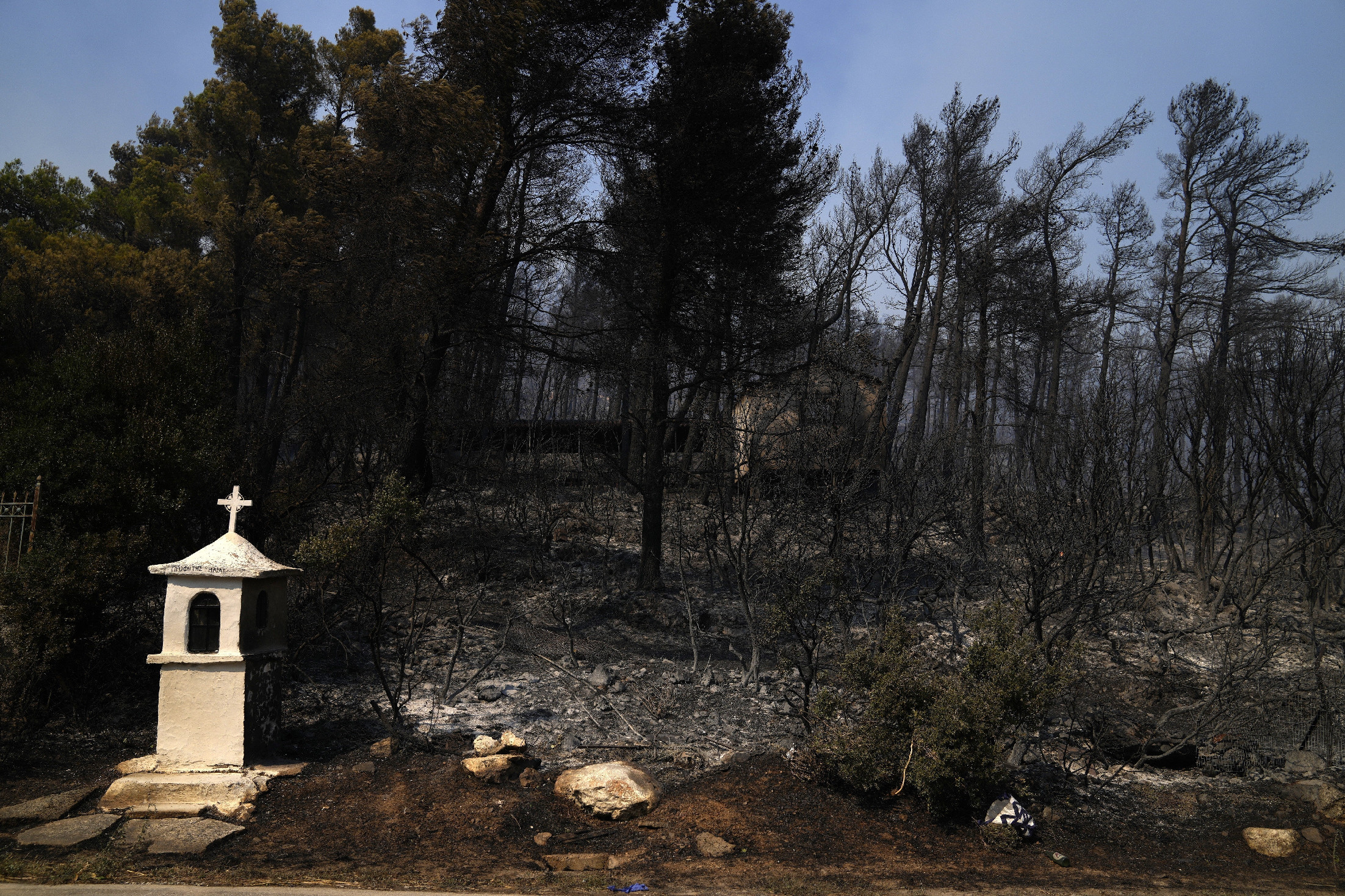 Görög kormány: hibáztunk az erdőtüzek oltásakor