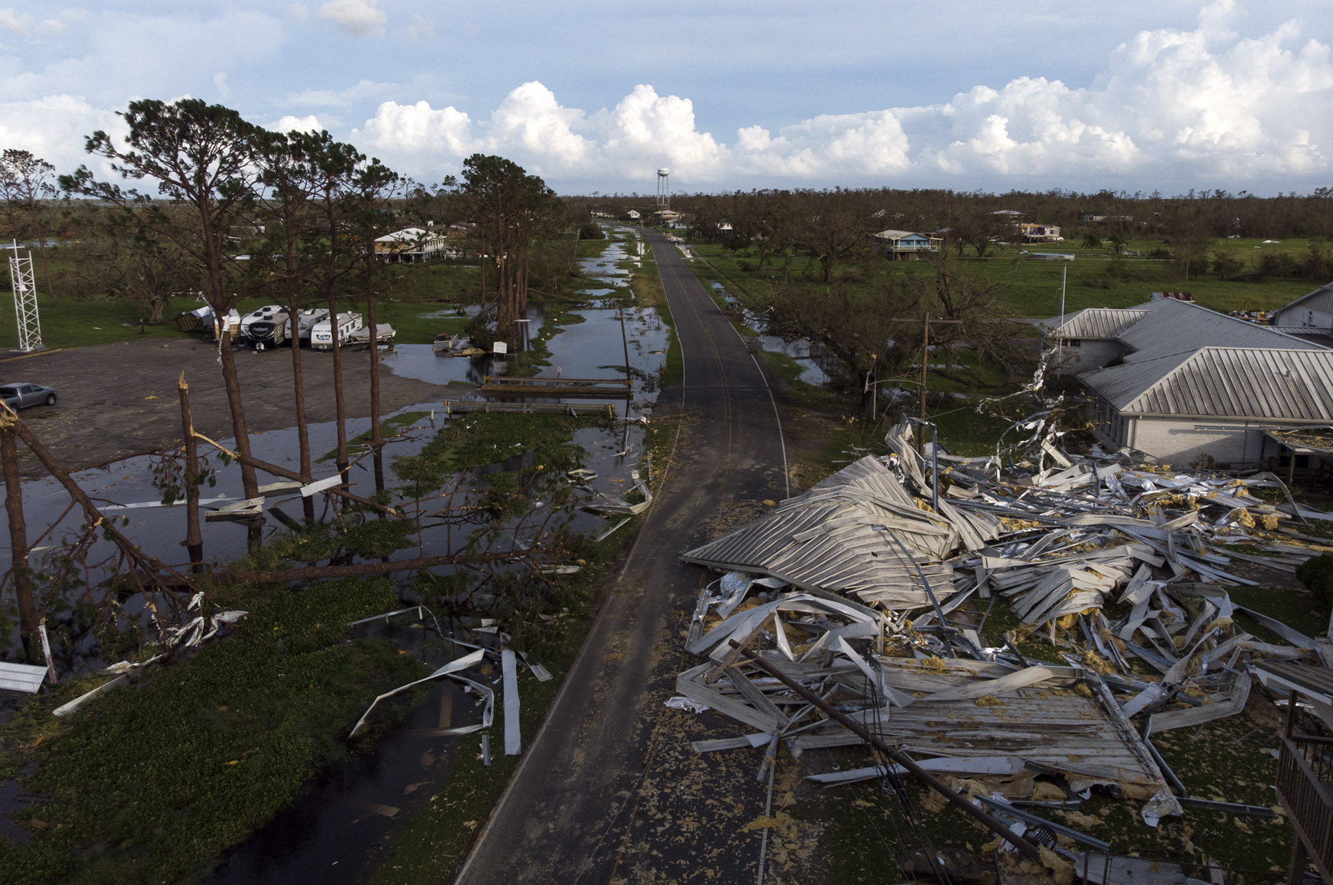 A segélyhívás is elérhetetlenné vált az Ida hurrikán hatására New Orleansban