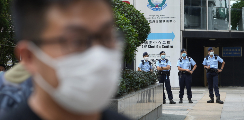 A hongkongi vezetés felháborodott a Wall Street Journal egy cikkén